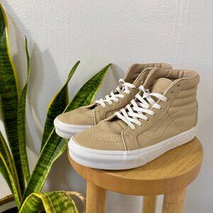 Vans Sk8-Hi in Tan Leather